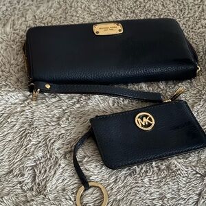 Michael Kors Navy blue and gold set.  wallet and card, key chain